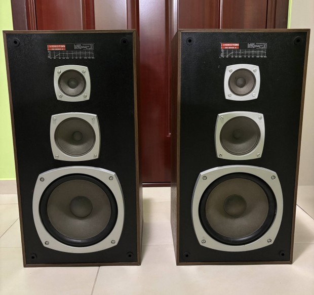 Videoton DC 2040 A hangfalak
