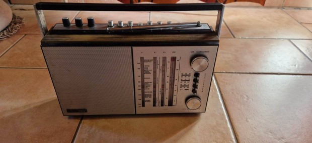 Videoton Rc4602 sirius de luxe rádió szép állapot