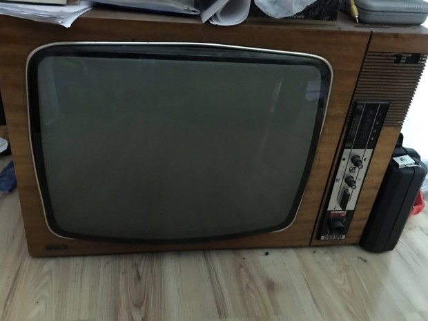 Videoton TA4106 Olympia Super retro tv 