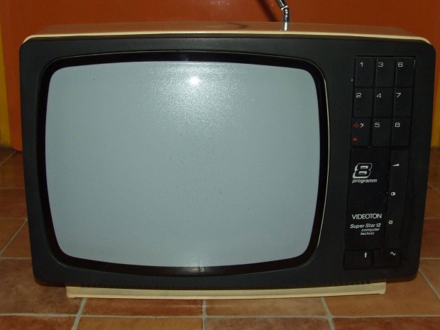 Videoton kis TV retro