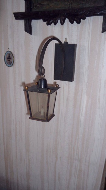 Vihető fenti vintage lámpa hibátlan kicsi 4,5 v-os falra ill. asztalra