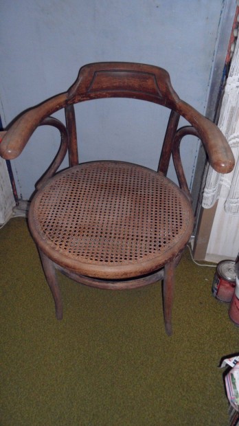 Vihet lett fenti Thonet eredeti nmet ndazott knyelmes karos szk