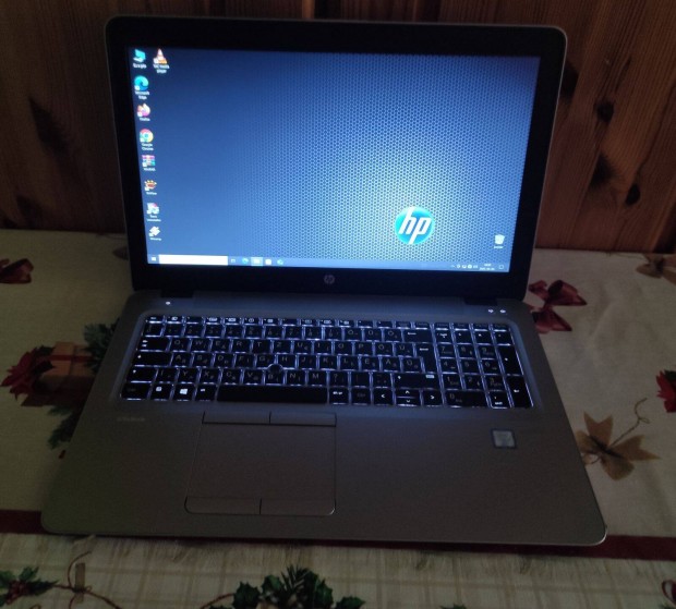 Vilgt Billentys HP Elitebook Core i7 Processzorral!