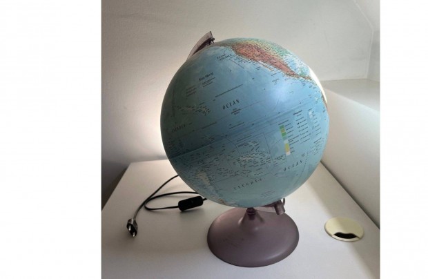 Világító földgömb 40cm átmérő - szép állapotban