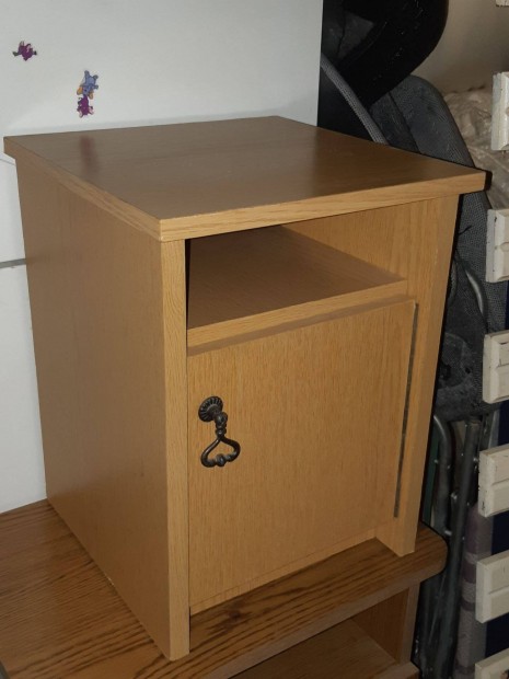 Vil�gos �jjeliszekr�ny 32x32cm sz�les