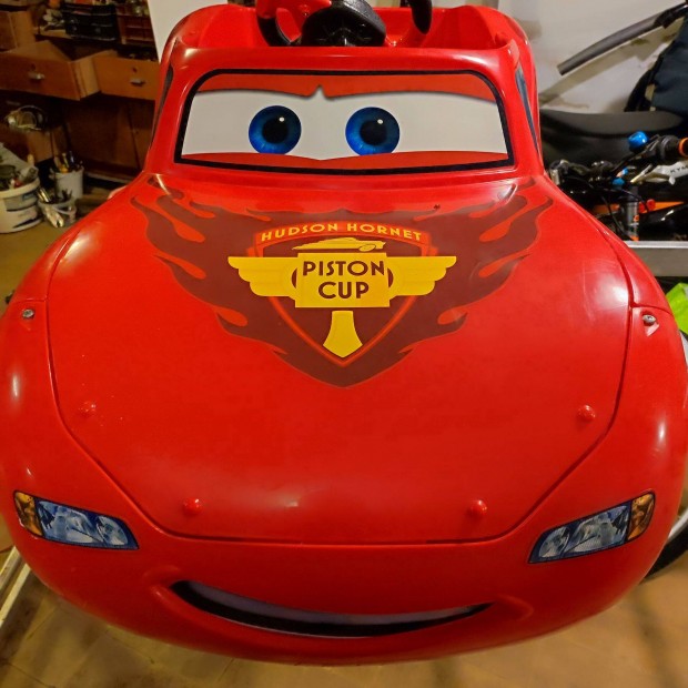 Villám Mcqueen elektromos gyerek kisauto
