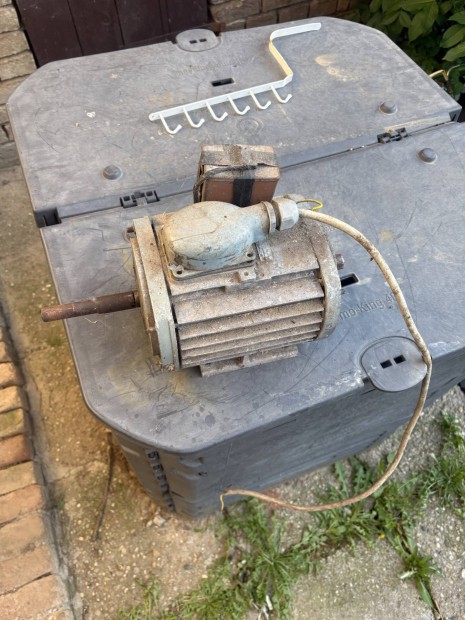 Villanymotor 220v