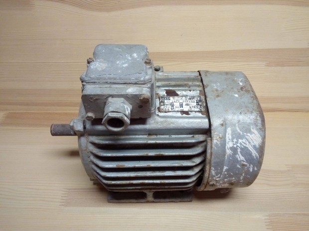 Villanymotor 380V 940 ford