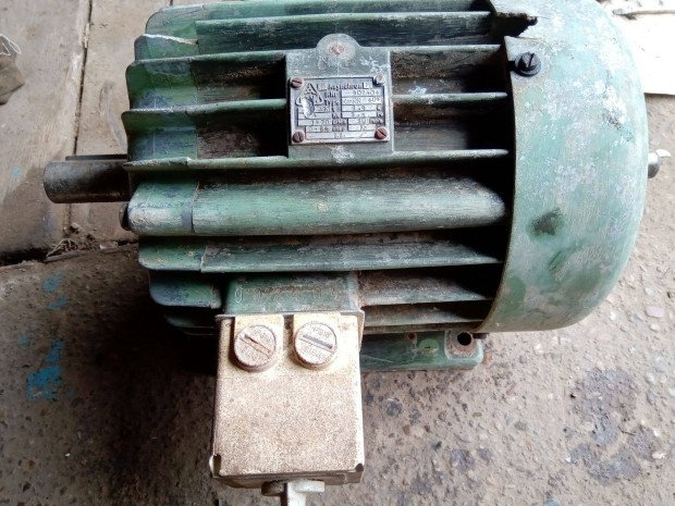 Villanymotor 4kw, csillag-delta kapcsolóval, 1420/min