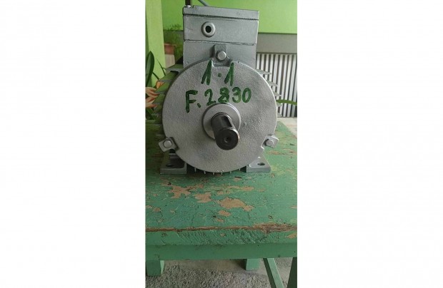 Villanymotor Cseh MEZ, 380, V, 1, 1, K W,