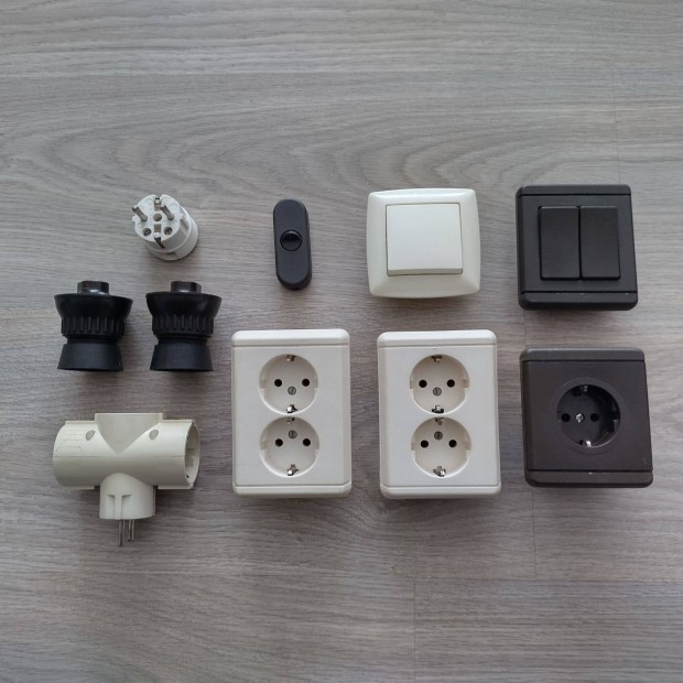 Villanyszerel�si anyagok j� �llapotban egyben olcs�n elad�