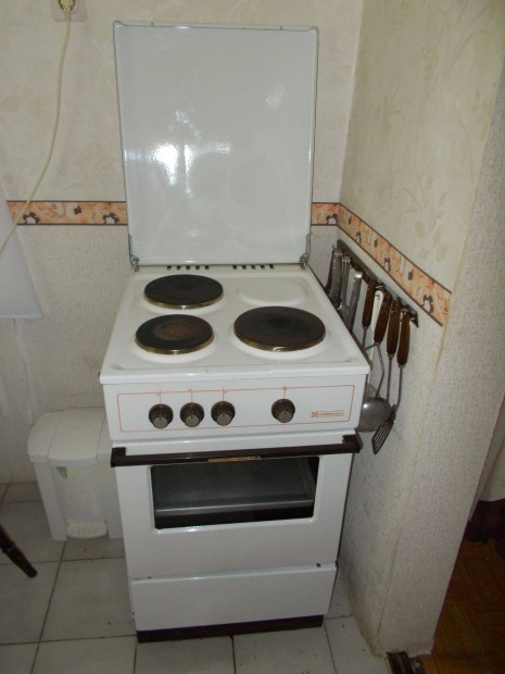 Villanytűzhely,Elekthermax 3főzőlapos
