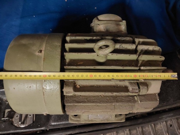 Villyanymotor 380/220