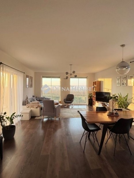 Vilonyai 125 nm-es h�z elad�