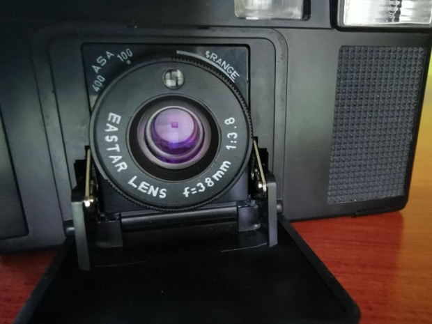 Vintage 1985 Eastar EF-35 3,8/38mm filmes kamera a gyári tokban