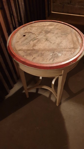 Vintage Kerek Asztal