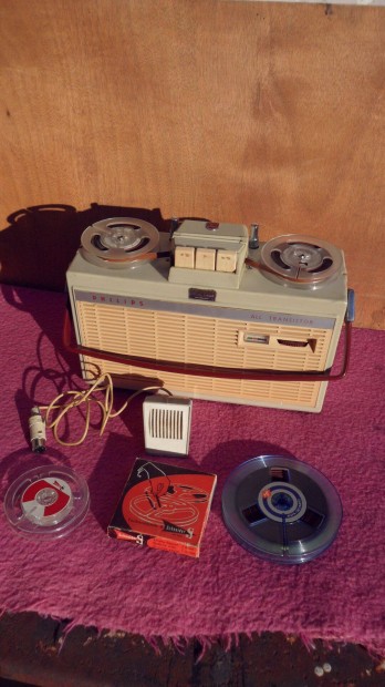 Vintage Philips Portable Tape Recorder EL 3585/22 hordozhat kis magn
