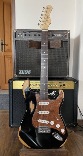Vintage Stratocaster Feljtva