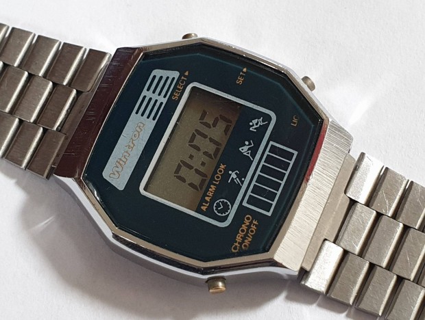 Vintage Wintron LCD Quartz Chronograph Férfi Karóra 1980