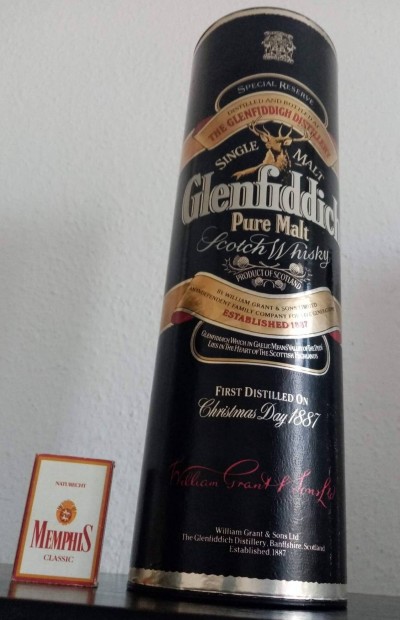 Vintage. Glenfiddich (Skót Whiskys) díszdoboz eladó 