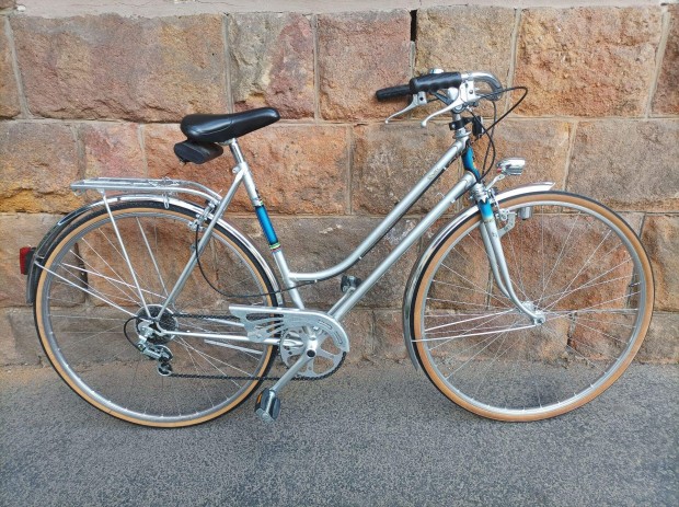 Vintage ni vrosi city kerkpr bicikli