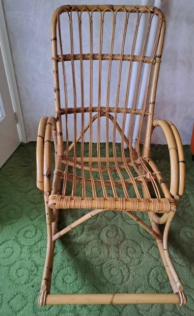 Vintage rattan hintaszk