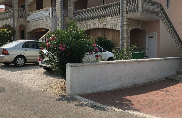Vir közvetlen tengerparti apartmanok, 30 m-re a tengertől