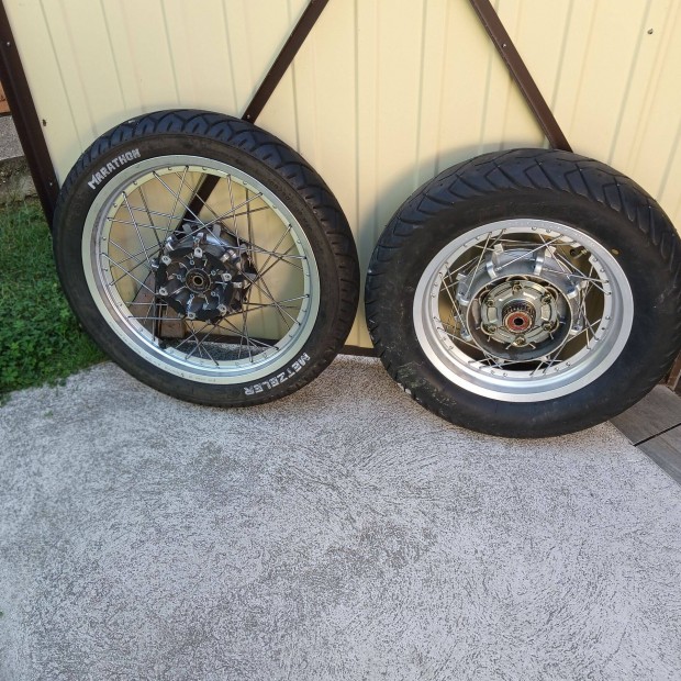 Virago 750/1100 kerekek
