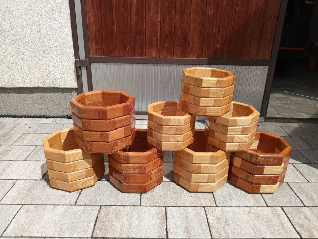Virágtartó, virágláda, kaspó, 8 szögletű, eladó