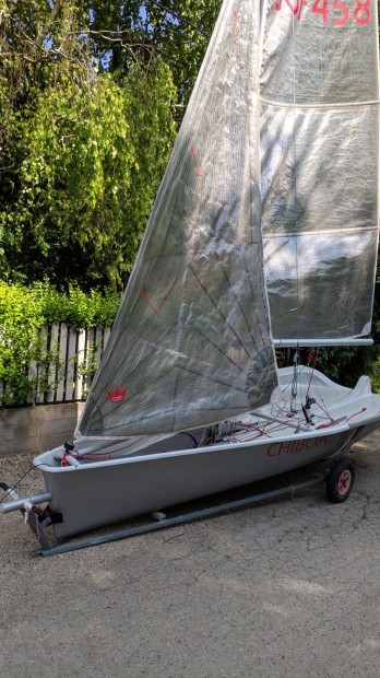 Vitorls 420 skiff