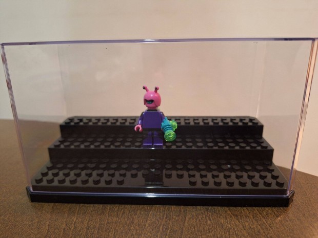 Vitrin LEGO minifigura trol minifigurk trolsra raksolhat XL m