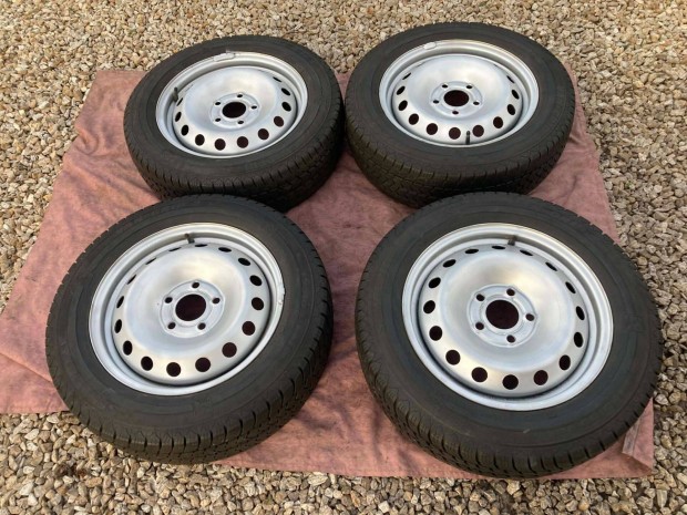 Vivaro Traffik 5x118 kerekek 195/65 R16C gumikkal