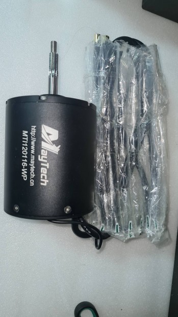 V�z�ll� IP68, Kefe n�lk�li Inrunner DC motor Elad�
