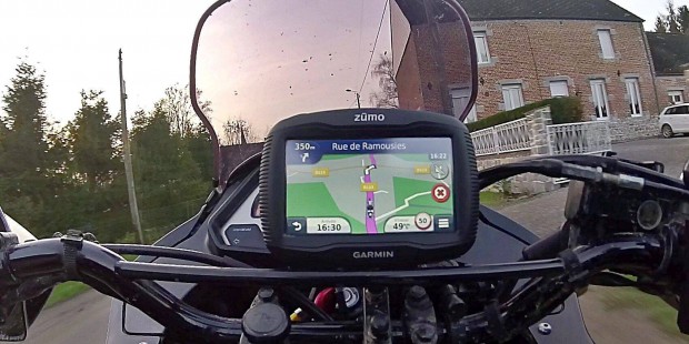 Vízálló Motoros GPS Garmin Zümo 350 navigáció 2023 élettartam térképek