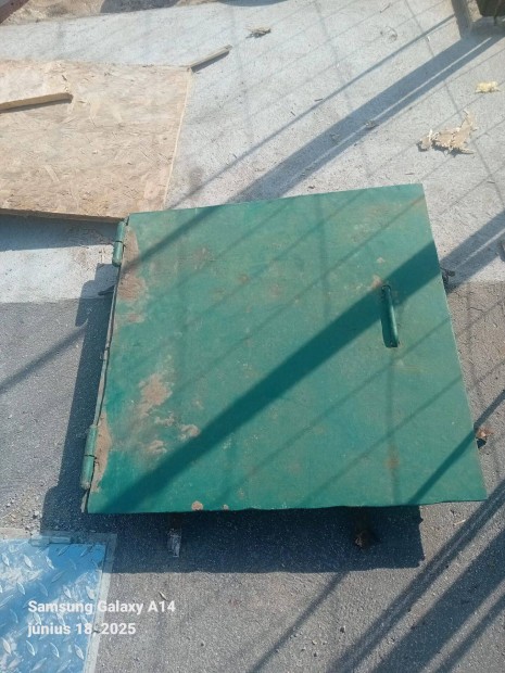 Vzra akna fedl elad