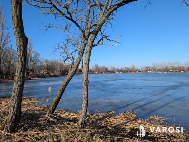 V�zparti telek  horg�szoknak!