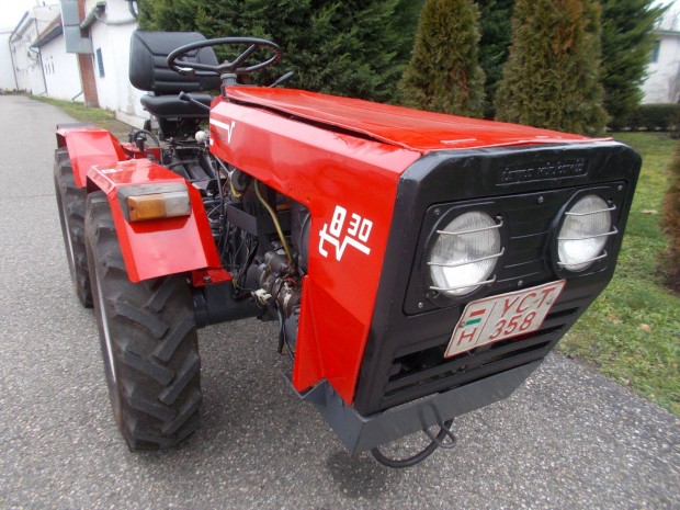 Vizsgs kertigp tomo vinkovic tv826 traktor 2 hengeres slvia motoros