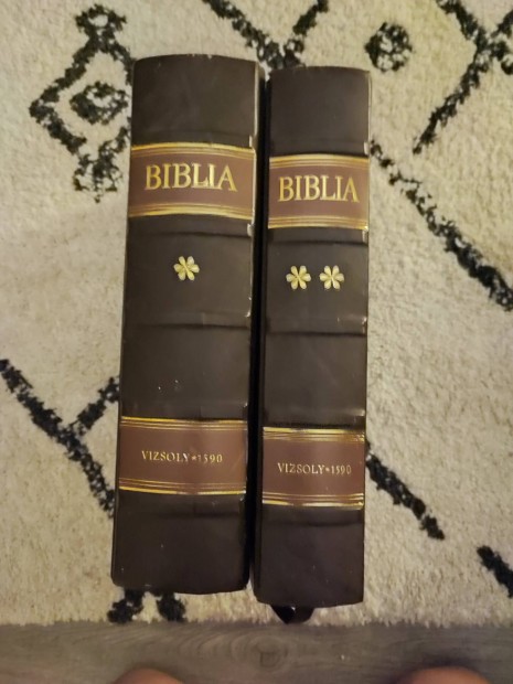 Vizsolyi biblia elad 