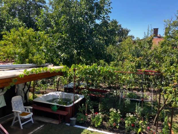 V�zt�rol�nak haszn�lt medence ingyen elvihet�