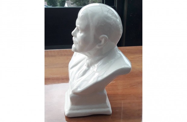 Vlagyimir Iljics Lenin porceln szobor, bszt, figura