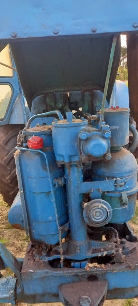 Vlagyimirec T40 traktor elad