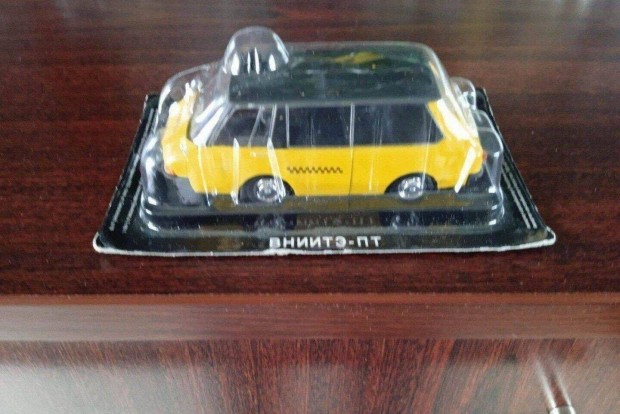 Vniite-PT "taxi" kisauto modell 1/43 Elad