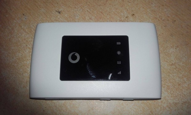 Vodafone 4G (ZTE MF920) Mobile Wi-Fi Router Fggetlen