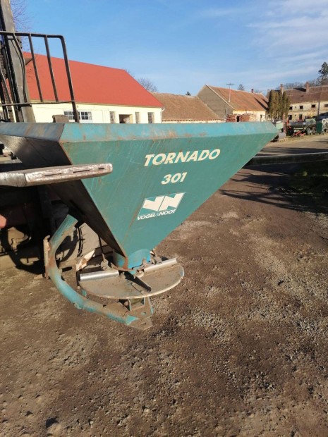 Vogel Noot 300 kg.-mos mtrgyaszr