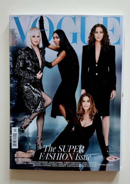 Vogue british 2023/9 The super fashion issue