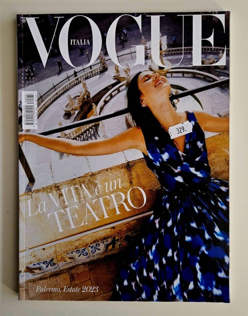 Vogue italian 2023/8 magazin