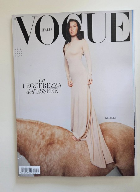 Vogue olasz 2024/4 Bella Hadid