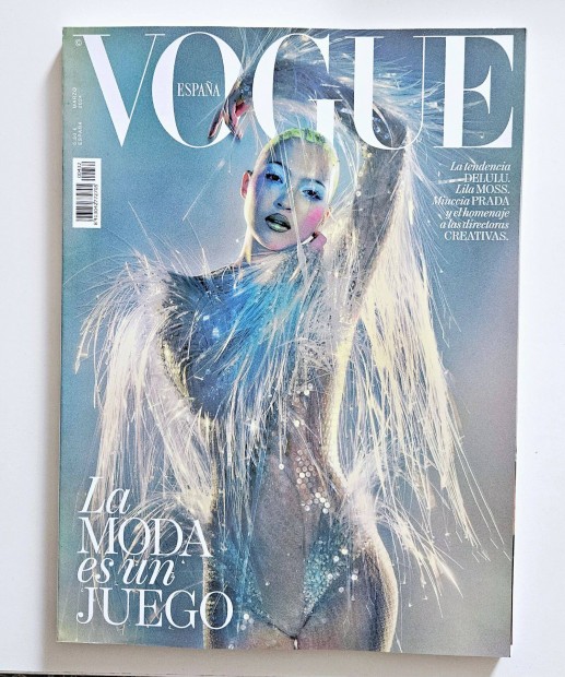 Vogue spanyol 2024/3 Lila Moss