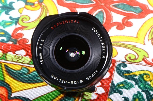 Voigtlander Super Wide Heliar 15mm 4.5 Leica M objektív