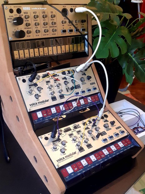 Volca Modular 2db + Keys + llvny